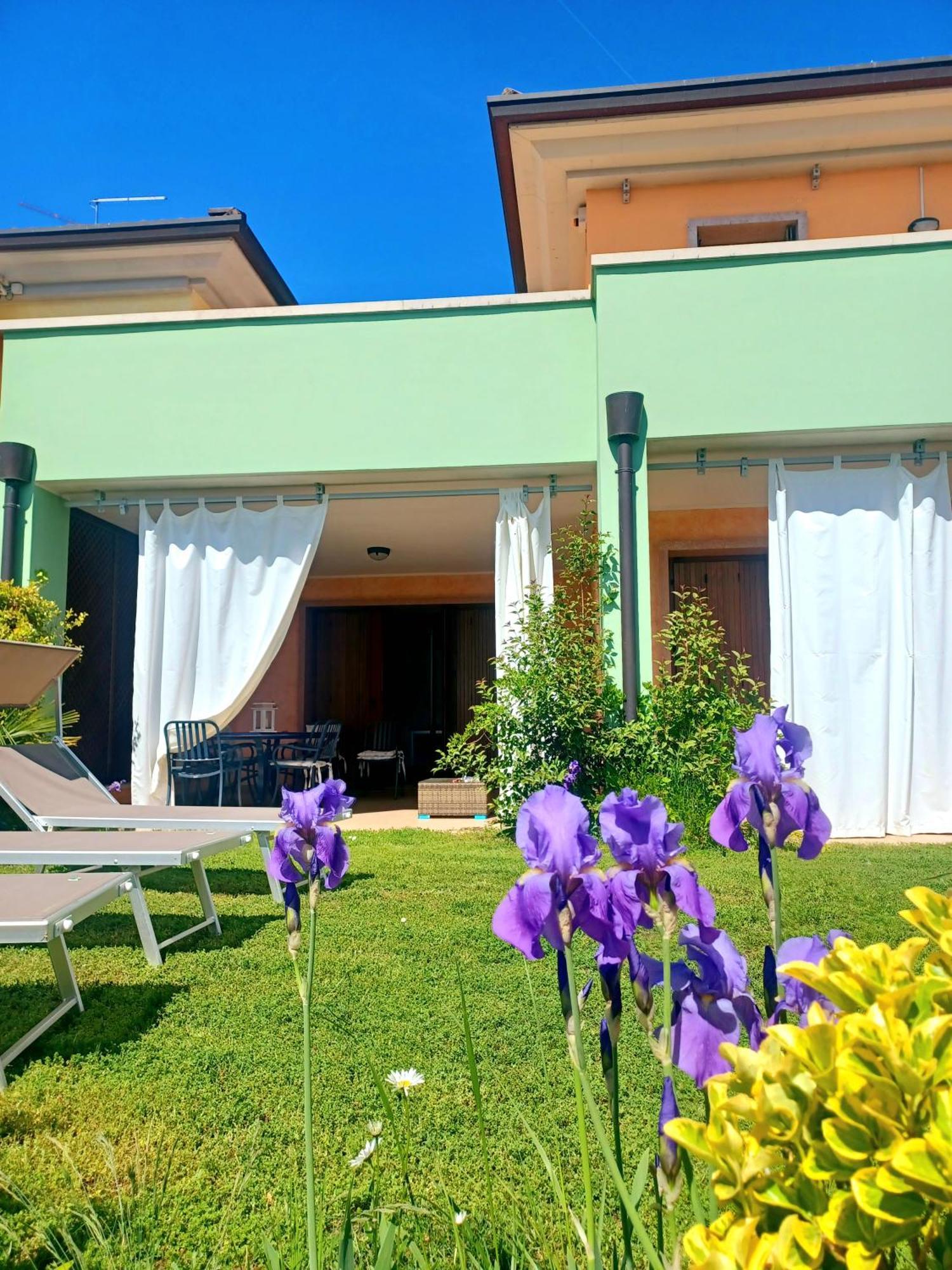 Regina Gardesana Garda (Verona) Exterior foto